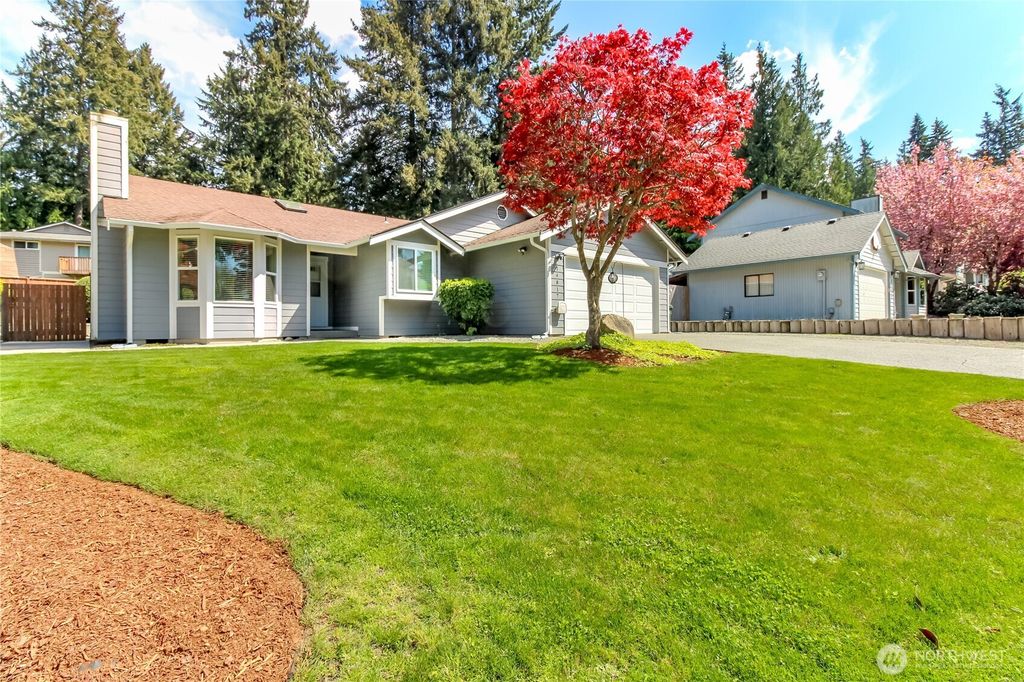 Photo of 14817 105th Avenue Ct E, Puyallup, WA 98374 (MLS # 2513375)