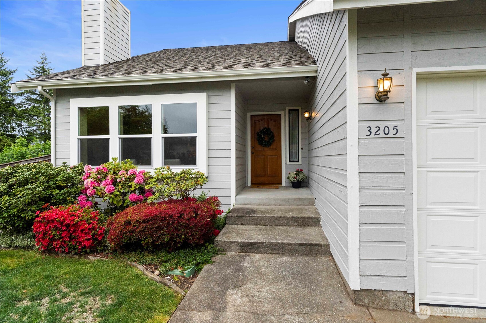 3205 Woodland Drive SW