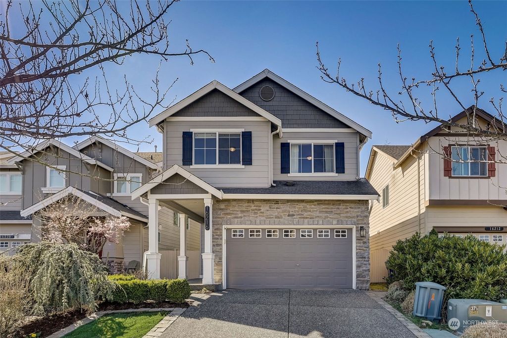 Photo of 16216 35th Park SE, Bothell, WA 98012 (MLS # 2212513)