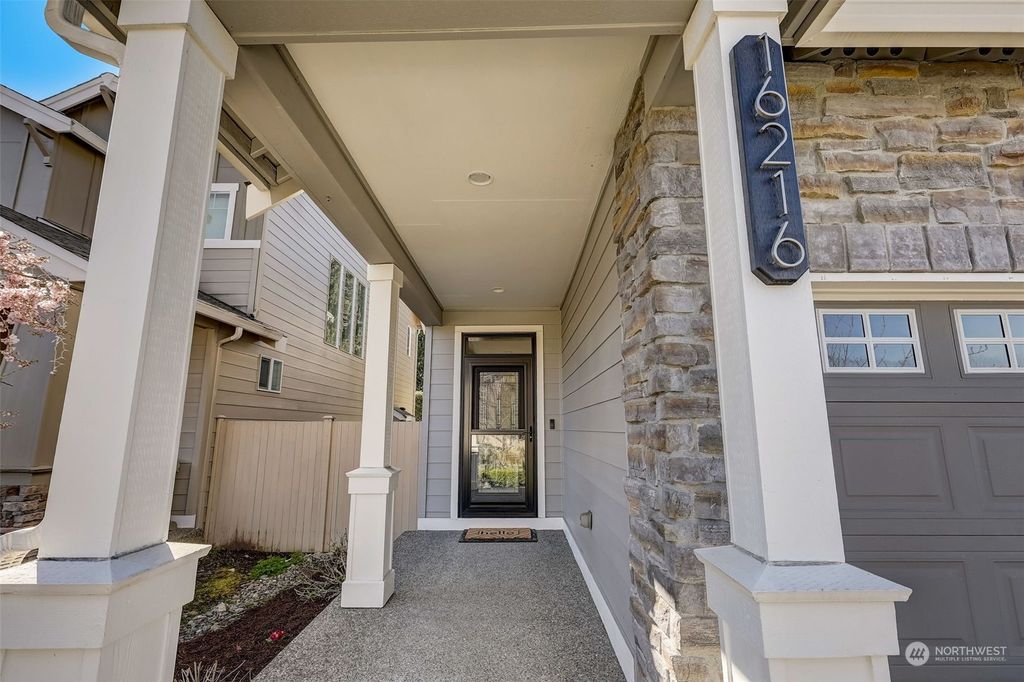 Photo of 16216 35th Park SE, Bothell, WA 98012 (MLS # 2212513)
