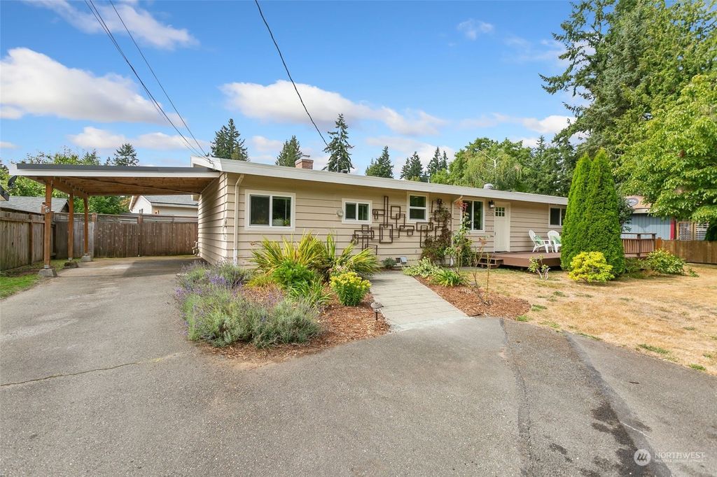 Photo of 15628 56th Avenue W, Edmonds, WA 98026 (MLS # 2156137)