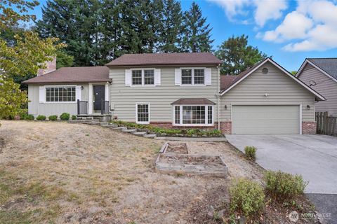 Photo of 9360 SW Meadow Lane, Portland, OR 97225 (MLS # 2445399)