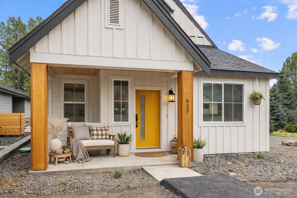 Photo of 602 Compass (Lot 22) Place, Cle Elum, WA 98922 (MLS # 2460881)