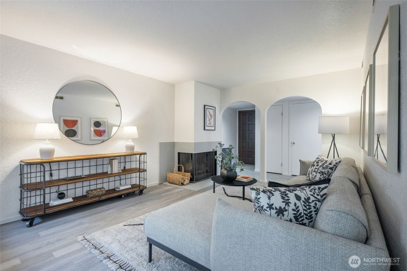 11618 100th Avenue NE 111