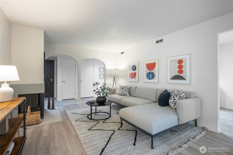 11618 100th Avenue NE 111