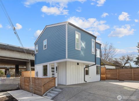 Photo of 503 NE 42nd Street, Seattle, WA 98105 (MLS # 2496808)