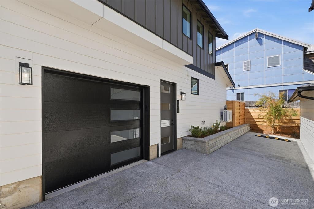 Photo of 2611 NW 87th Street, Seattle, WA 98117 (MLS # 2562376)