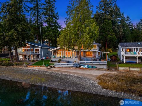 20593 Chief Sealth Drive NE Indianola WA 98342