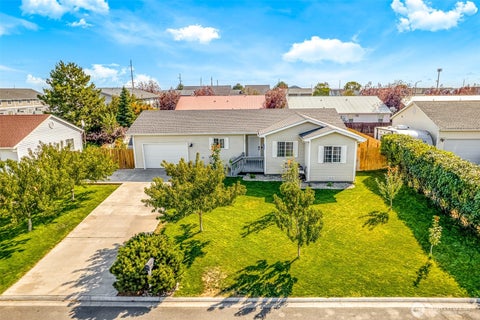 Photo of 250 J Street NE, Ephrata, WA 98823 (MLS # 2579445)