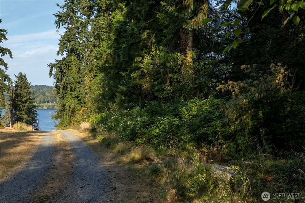 Photo of 0 Ships Havens Drive, Freeland, WA 98249 (MLS # 2483810)