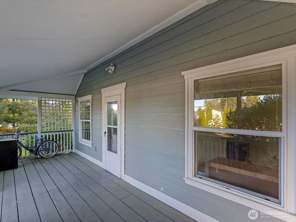 Photo of 4222 71st Avenue NE, Marysville, WA 98270 (MLS # 2381780)