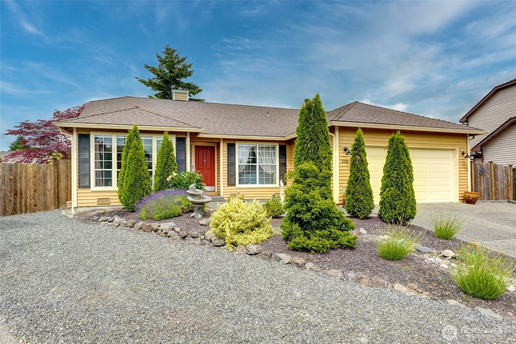 Photo of 6618 NE 56th DR Dr, Marysville, WA 98270 (MLS # 2393532)