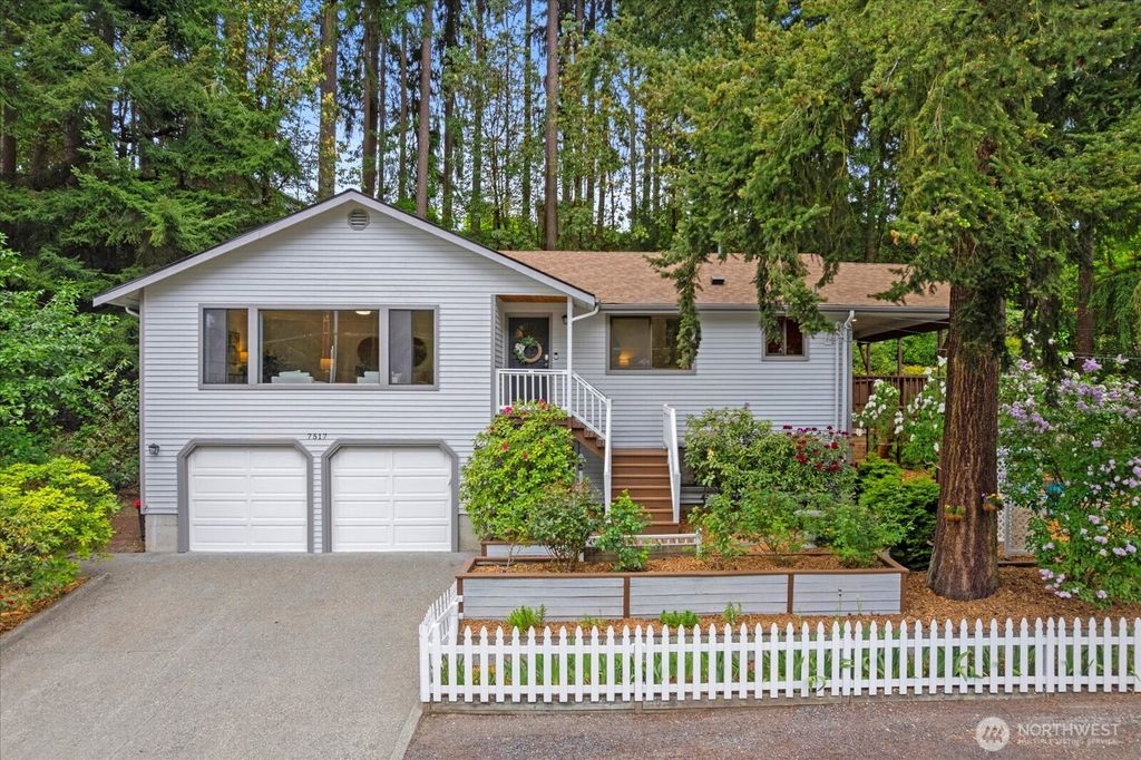 Photo of 7517 Olympic View Drive, Edmonds, WA 98026 (MLS # 2373533)