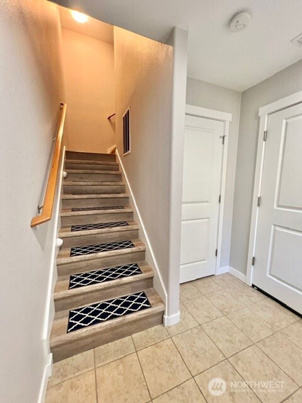 Photo of 2006 112th Street SW, Everett, WA 98204 (MLS # 2441539)