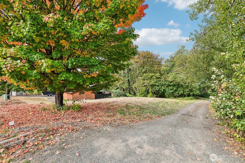 295 N 20th Place
