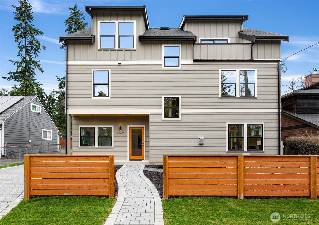 Photo of 13726 Densmore Avenue N, Seattle, WA 98133 (MLS # 2345703)