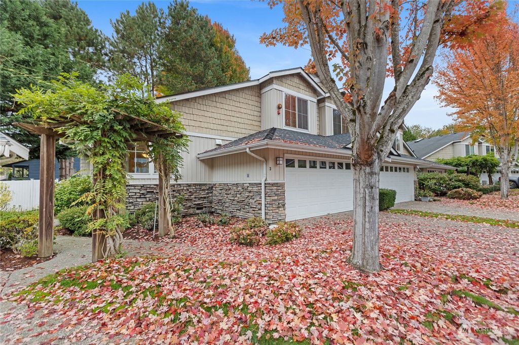 Photo of 120 Newport Way NW #3, Issaquah, WA 98027 (MLS # 2174281)