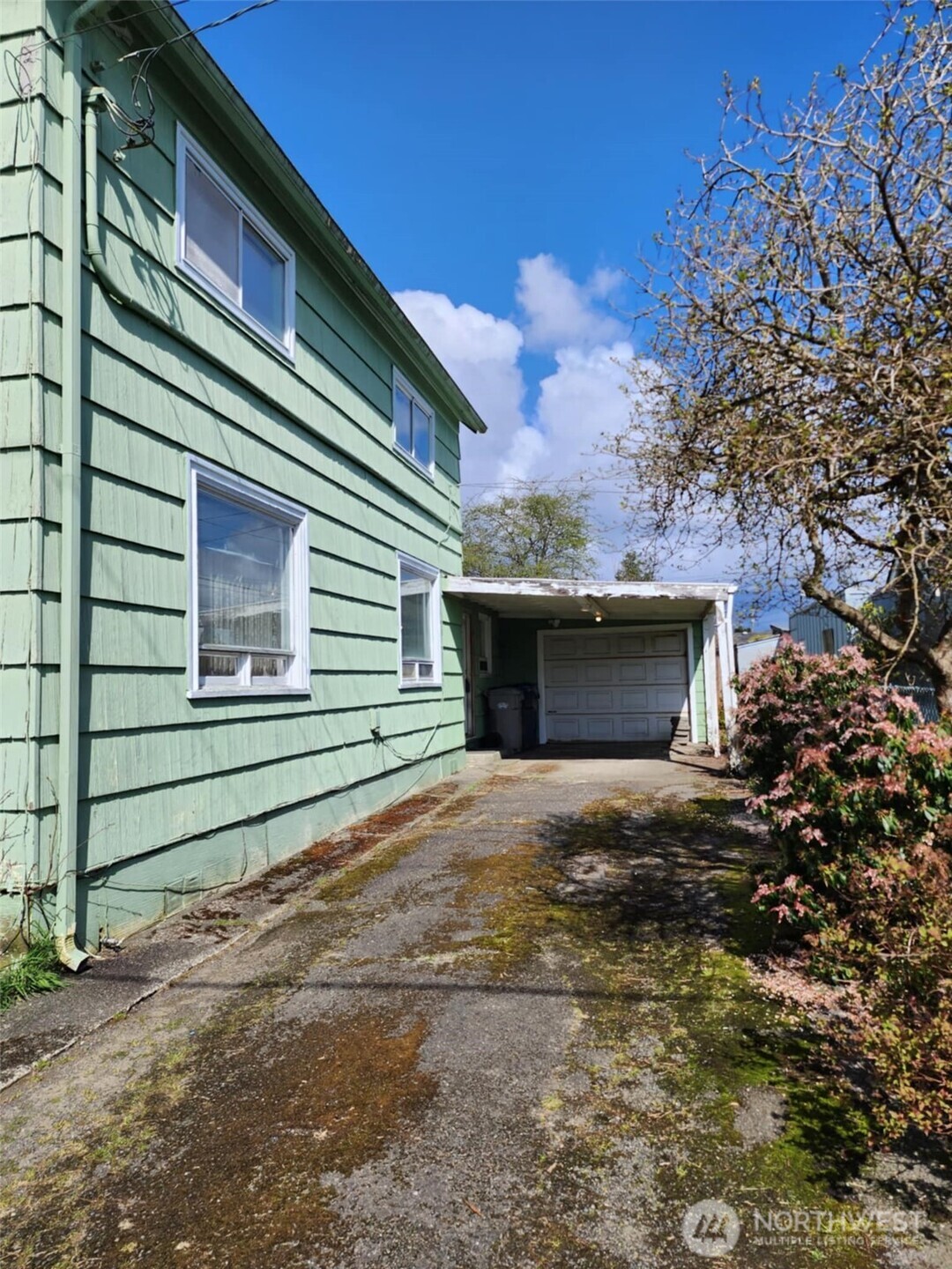 214 N Washington Street