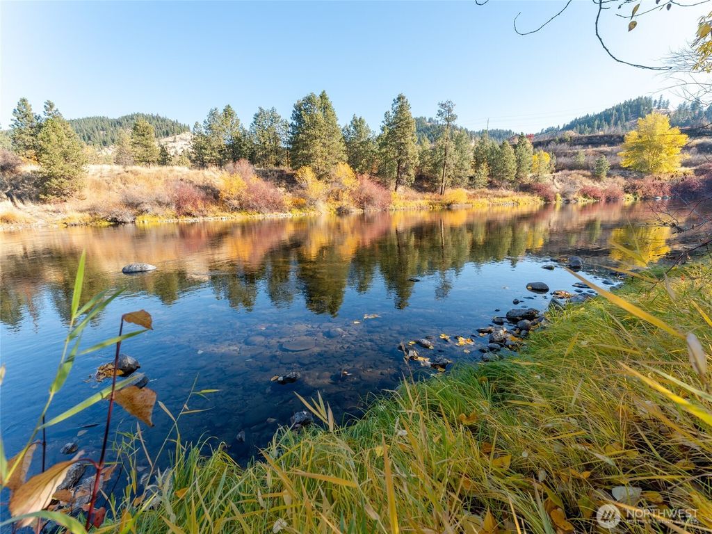 Photo of 196 Still Lane, Peshastin, WA 98847 (MLS # 2480625)