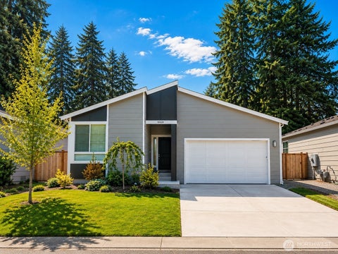 Photo of 10420 SW 113th Street Ct, Lakewood, WA 98498 (MLS # 2564432)