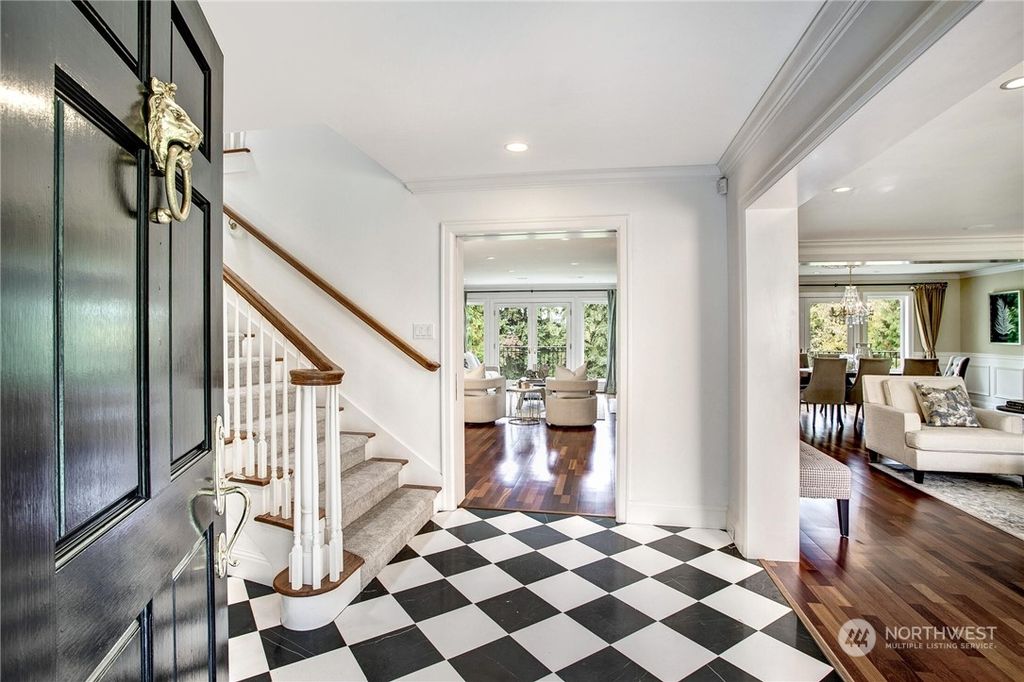 Photo of 3338 E Shore Drive, Seattle, WA 98112 (MLS # 2024877)