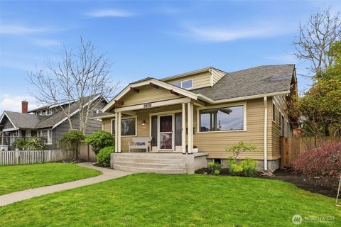 Photo of 3812 S 8th Street, Tacoma, WA 98405 (MLS # 2507394)