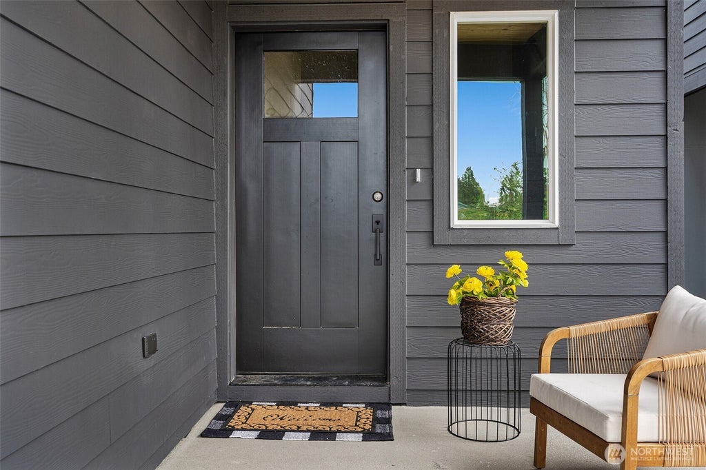 Photo of 230 106th Street SW #A, Everett, WA 98204 (MLS # 2574883)