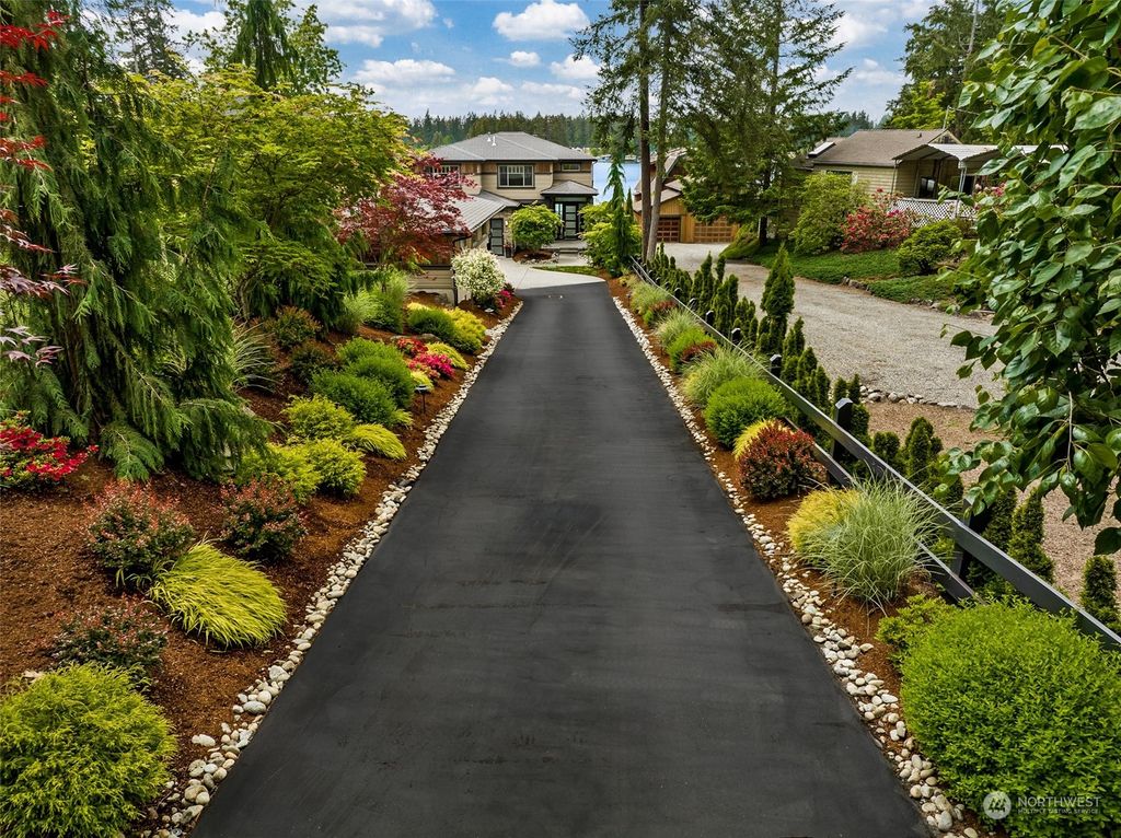 Photo of 30201 234th Avenue SE, Black Diamond, WA 98010 (MLS # 2132756)