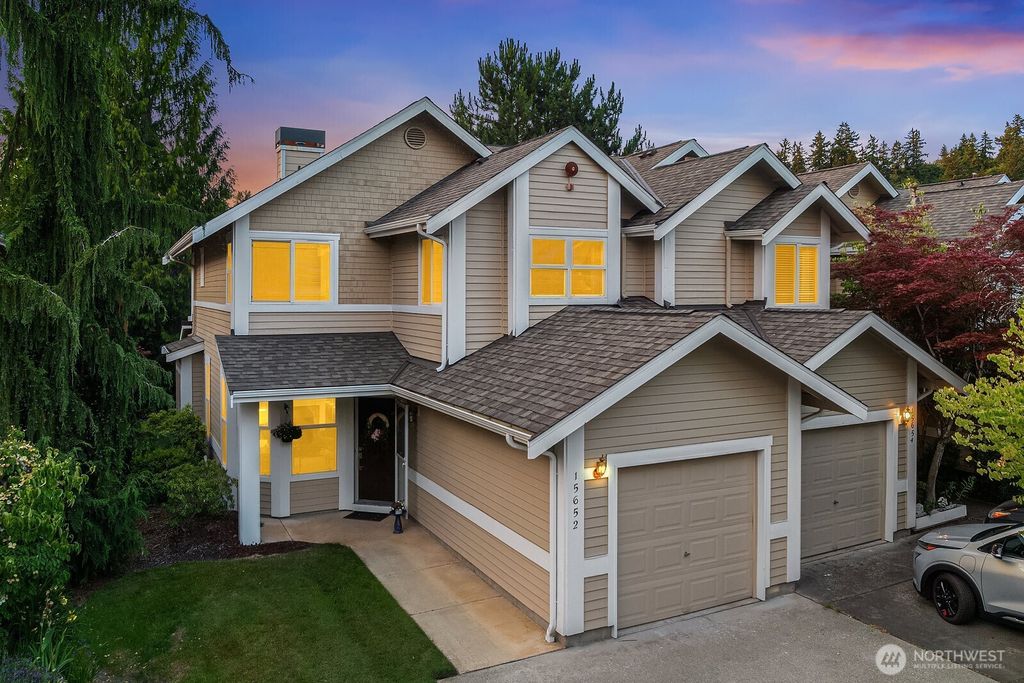 Photo of 15652 NE 93rd Way #B-1601, Redmond, WA 98052 (MLS # 2393546)