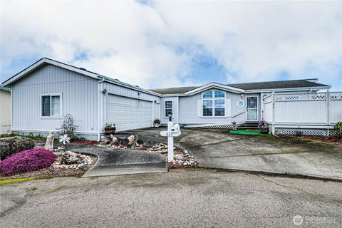 Photo of 617 N 7th Avenue, Sequim, WA 98382 (MLS # 2495728)