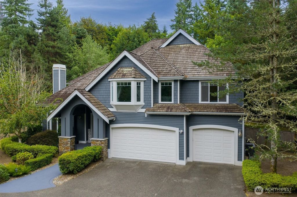 Photo of 23815 NE 61st Street, Redmond, WA 98053 (MLS # 2437389)
