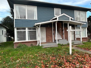 5050 MARTIN LUTHER KING JR WAY S Seattle WA 98118