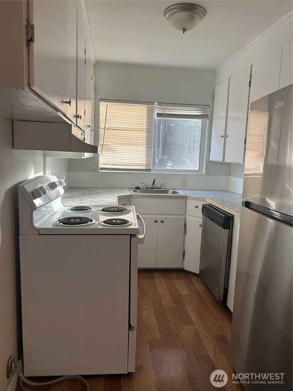 Photo of 5050 MARTIN LUTHER KING JR WAY S WAY, Seattle, WA 98118 (MLS # 2544198)