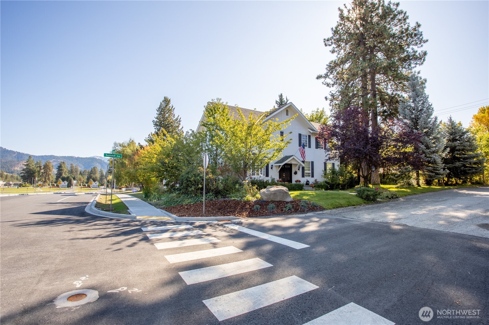 Leavenworth, Washington 98826, United States, 4 Bedrooms Bedrooms, ,4 BathroomsBathrooms,Residential,Active,101442