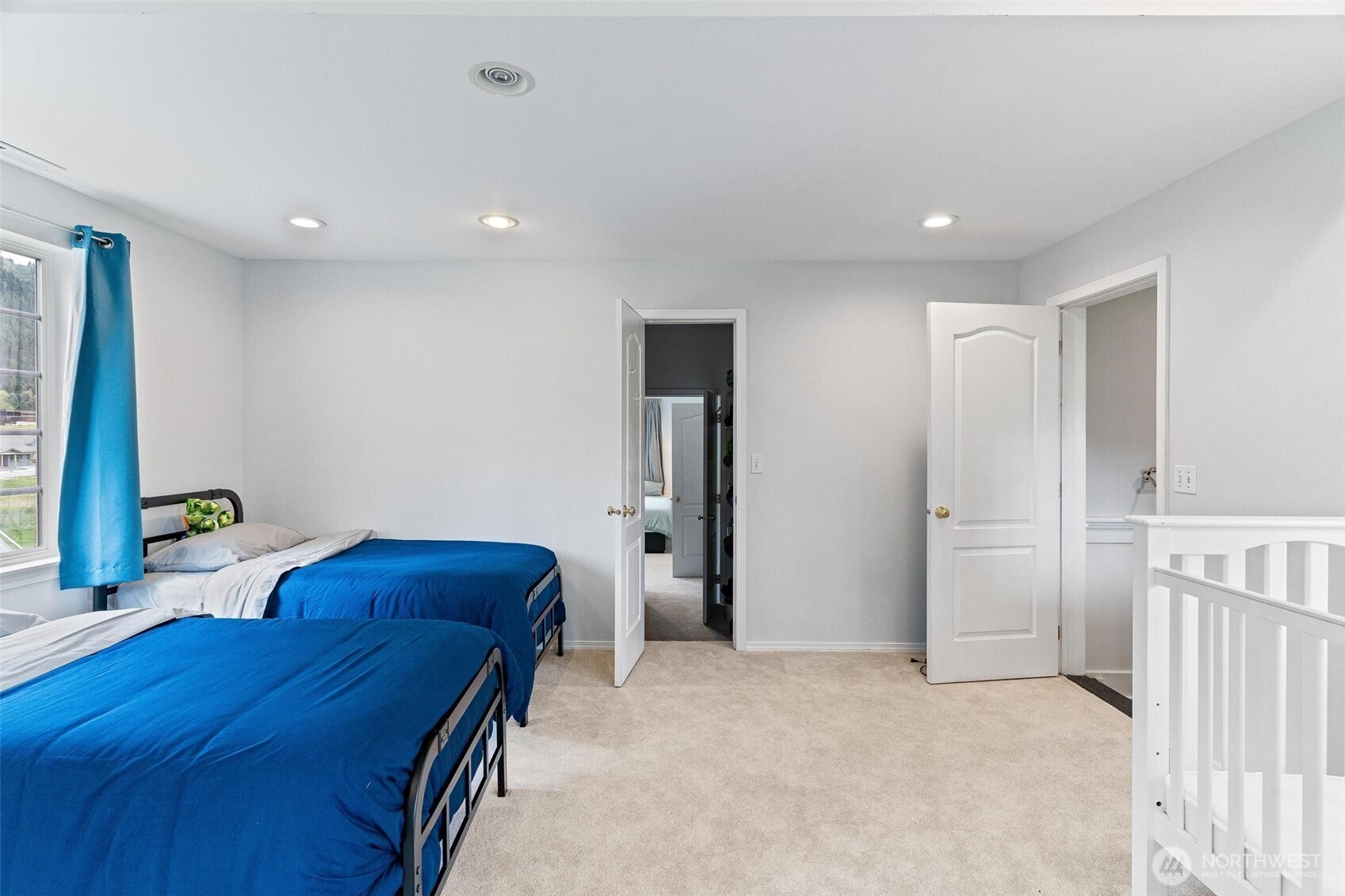 Leavenworth, Washington 98826, United States, 4 Bedrooms Bedrooms, ,4 BathroomsBathrooms,Residential,Active,101442