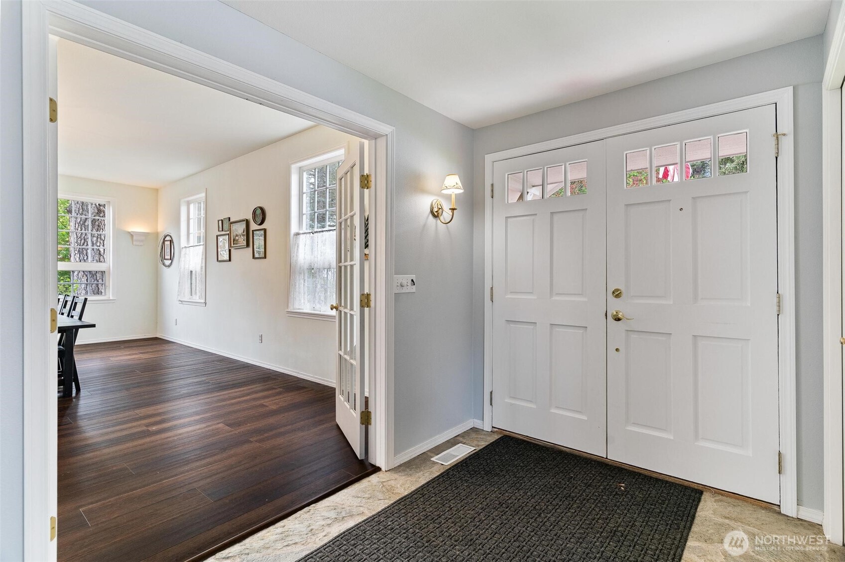 Leavenworth, Washington 98826, United States, 4 Bedrooms Bedrooms, ,4 BathroomsBathrooms,Residential,Active,101442