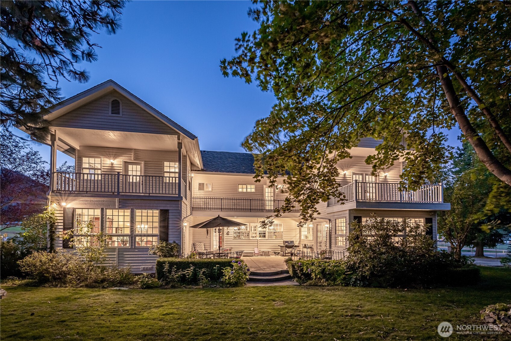 Leavenworth, Washington 98826, United States, 4 Bedrooms Bedrooms, ,4 BathroomsBathrooms,Residential,Active,101442 Leavenworth, Washington 98826, United States, 4 Bedrooms Bedrooms, ,4 BathroomsBathrooms,Residential,Active,101442