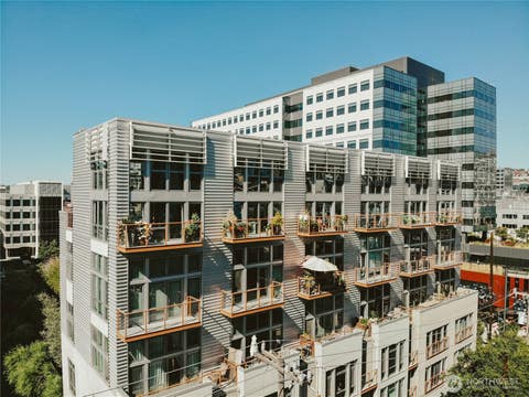 Photo of 401 9th Avenue N #611, Seattle, WA 98109 (MLS # 2564532)