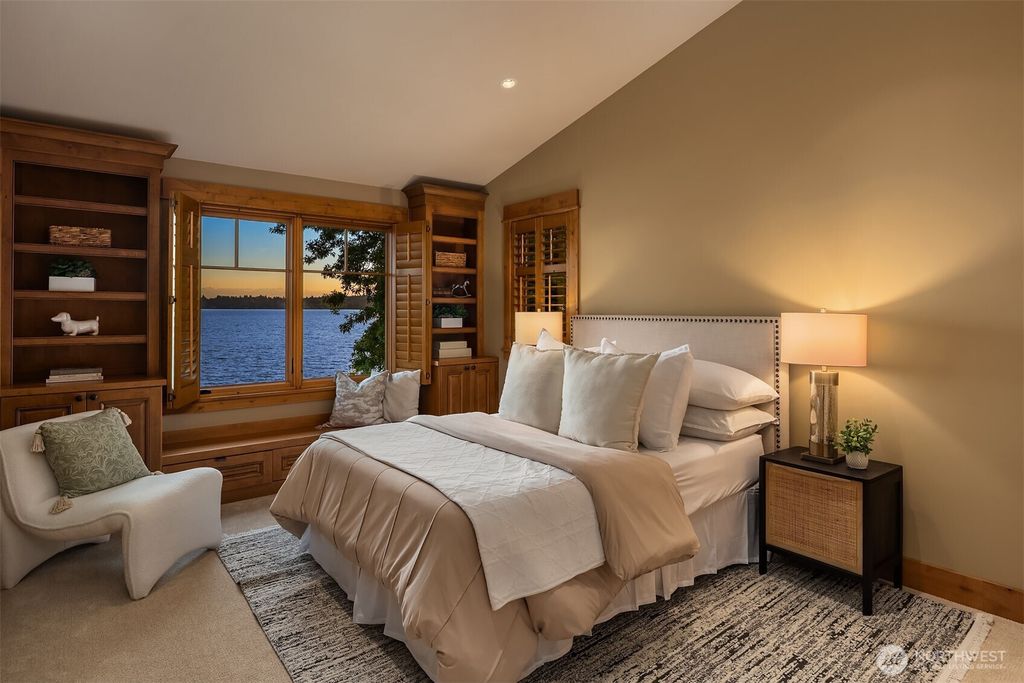 listing image 9364122280774280740