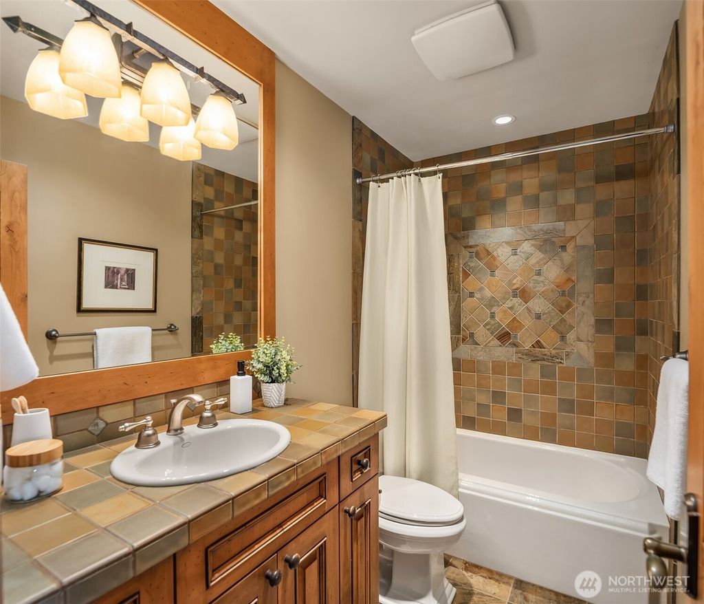 listing image 9369383677093773086