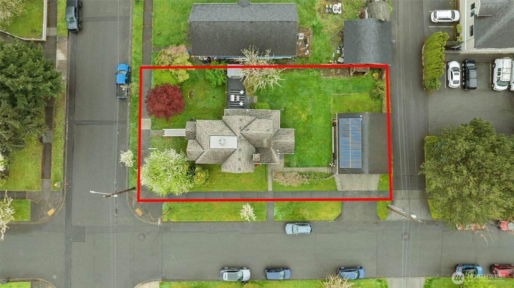 Photo of 2602 Harrison Avenue, Everett, WA 98201 (MLS # 2512620)