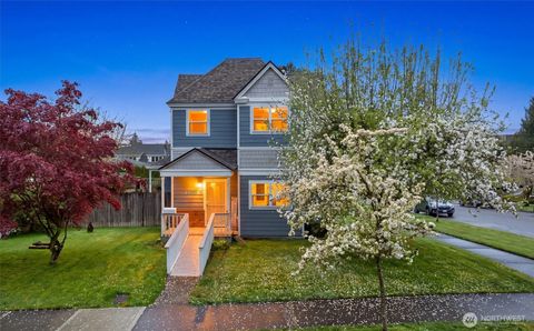 Photo of 2602 Harrison Avenue, Everett, WA 98201 (MLS # 2512620)