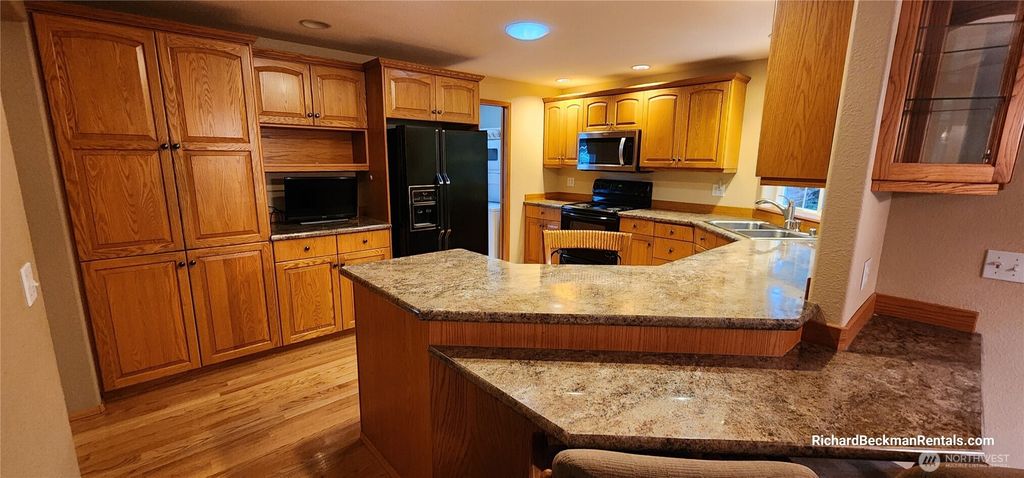 Photo of 701 E Road of Tralee, Shelton, WA 98584 (MLS # 2490461)