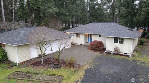 Photo of 701 E Road of Tralee, Shelton, WA 98584 (MLS # 2490461)