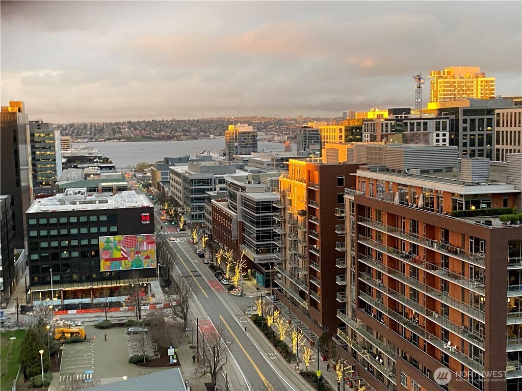 820 Blanchard Street 1301