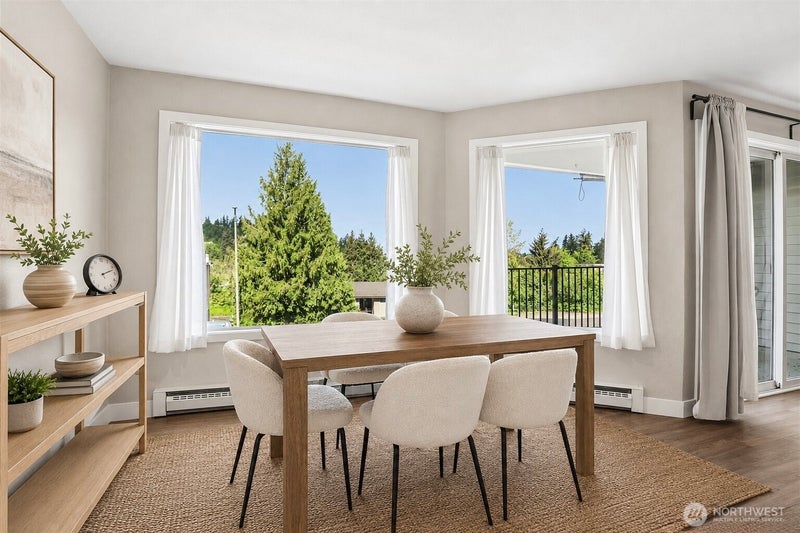 430 Bellevue Way SE 105