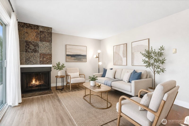 430 Bellevue Way SE 105