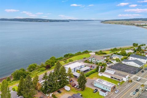 A home in Steilacoom