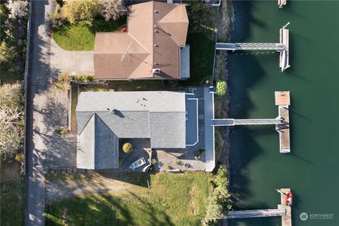 A home in Oak Harbor