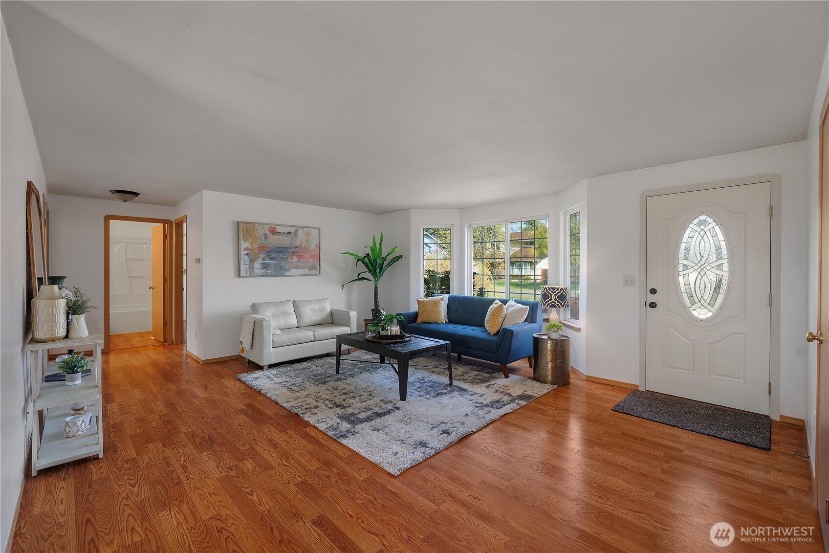 811 Mountain Aire Court NW